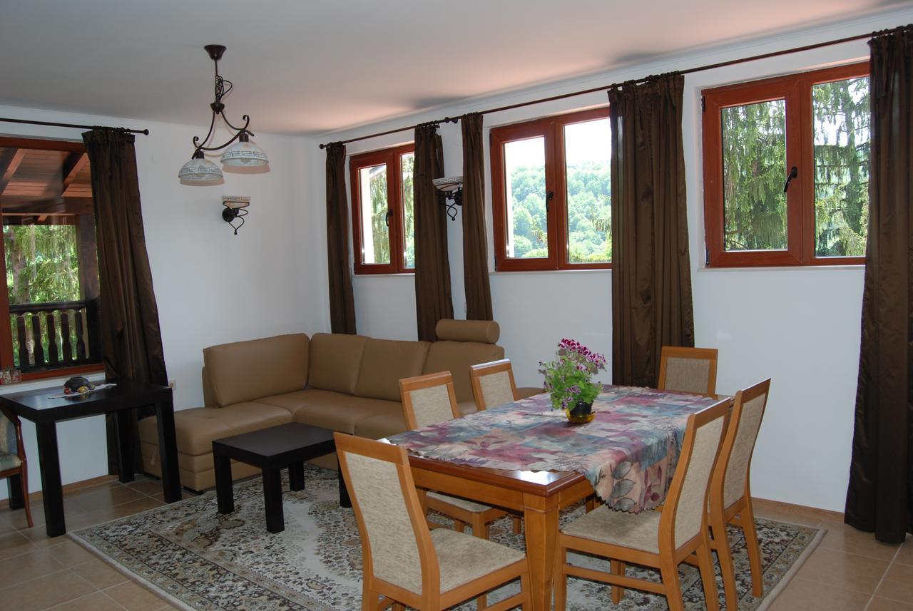 Vidima Apartment Hotel 아프릴치 외부 사진